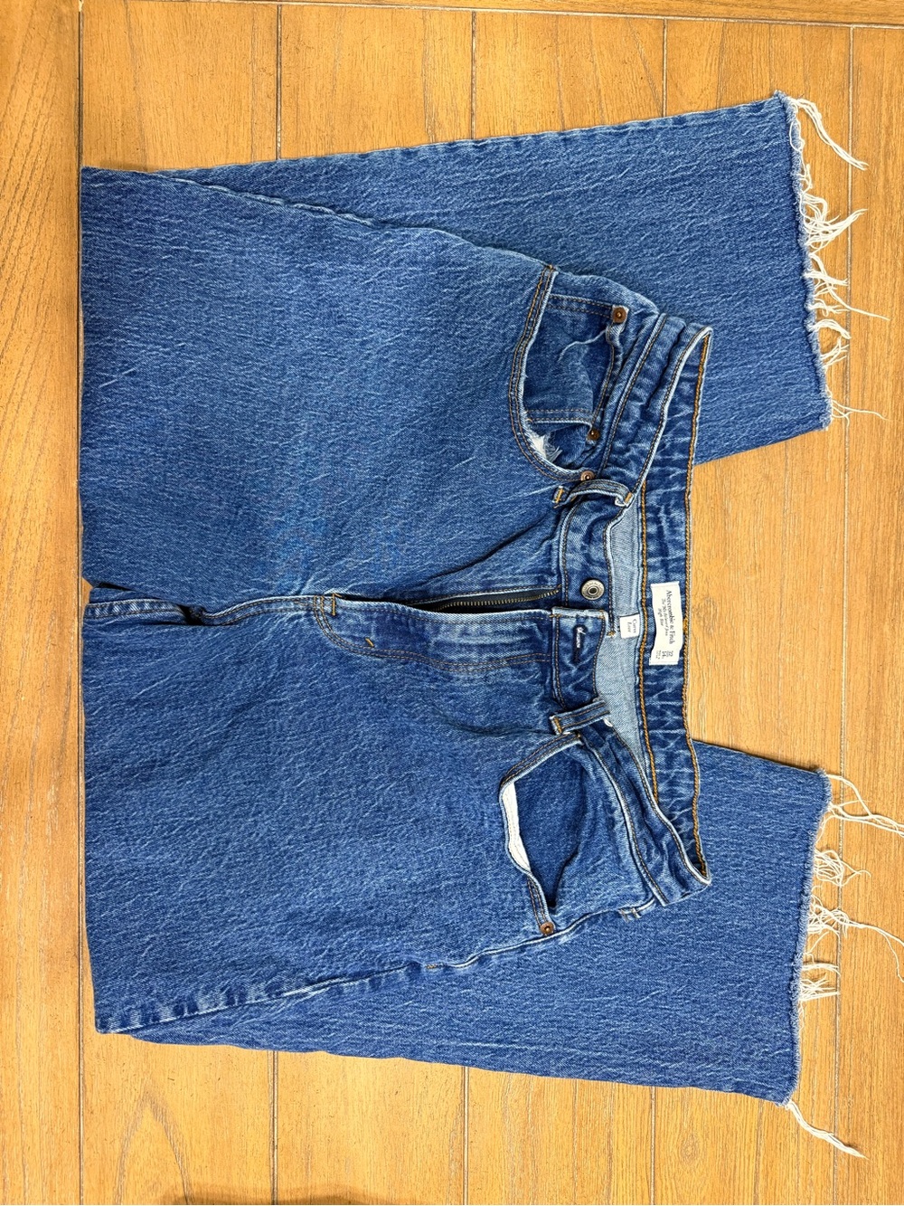Abercrombie & Fitch Blue High-Rise 90s Relaxed Jeans Curve Love